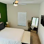 Complete Cozy 2Bed Apartment 10 Min To Parks Allows Pet, Resort-Style Amenities