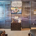 Ec192 - The Modern Magical Villa - Wel