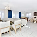 Encore Disney Villa 5 Bedroom Home & Private Pool For 12 Guests 15 Minutes Away From All Disney Parks