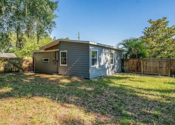 2Br Workspace Pet-Friendly Retreat