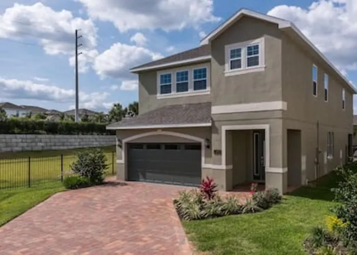 Contemporary Disney Vacationhome