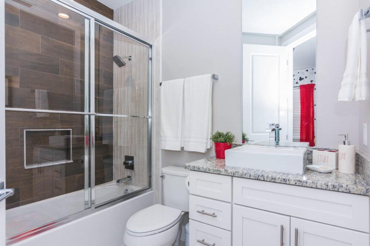 Stunning Five Suites Townhouse With Summer Kitchen At Summerville 2668 Holiday home *