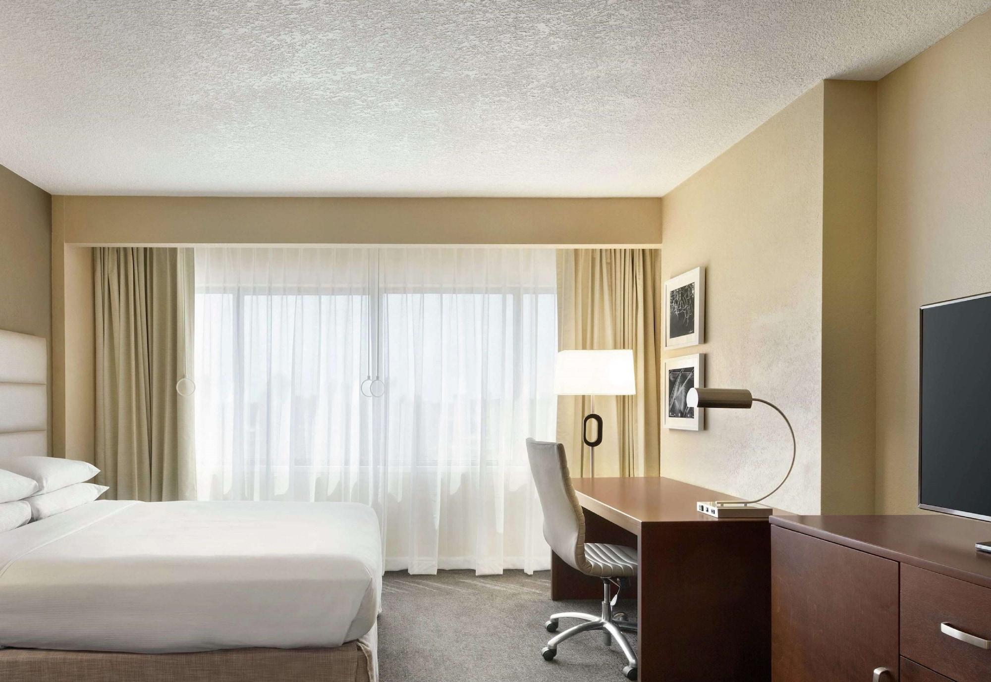 Doubletree By Hilton Downtown