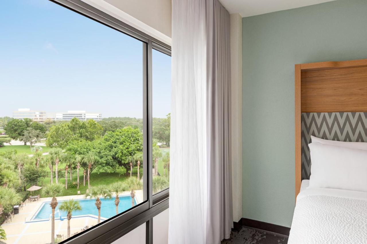 Holiday International Airport By Ihg Hotel 3*