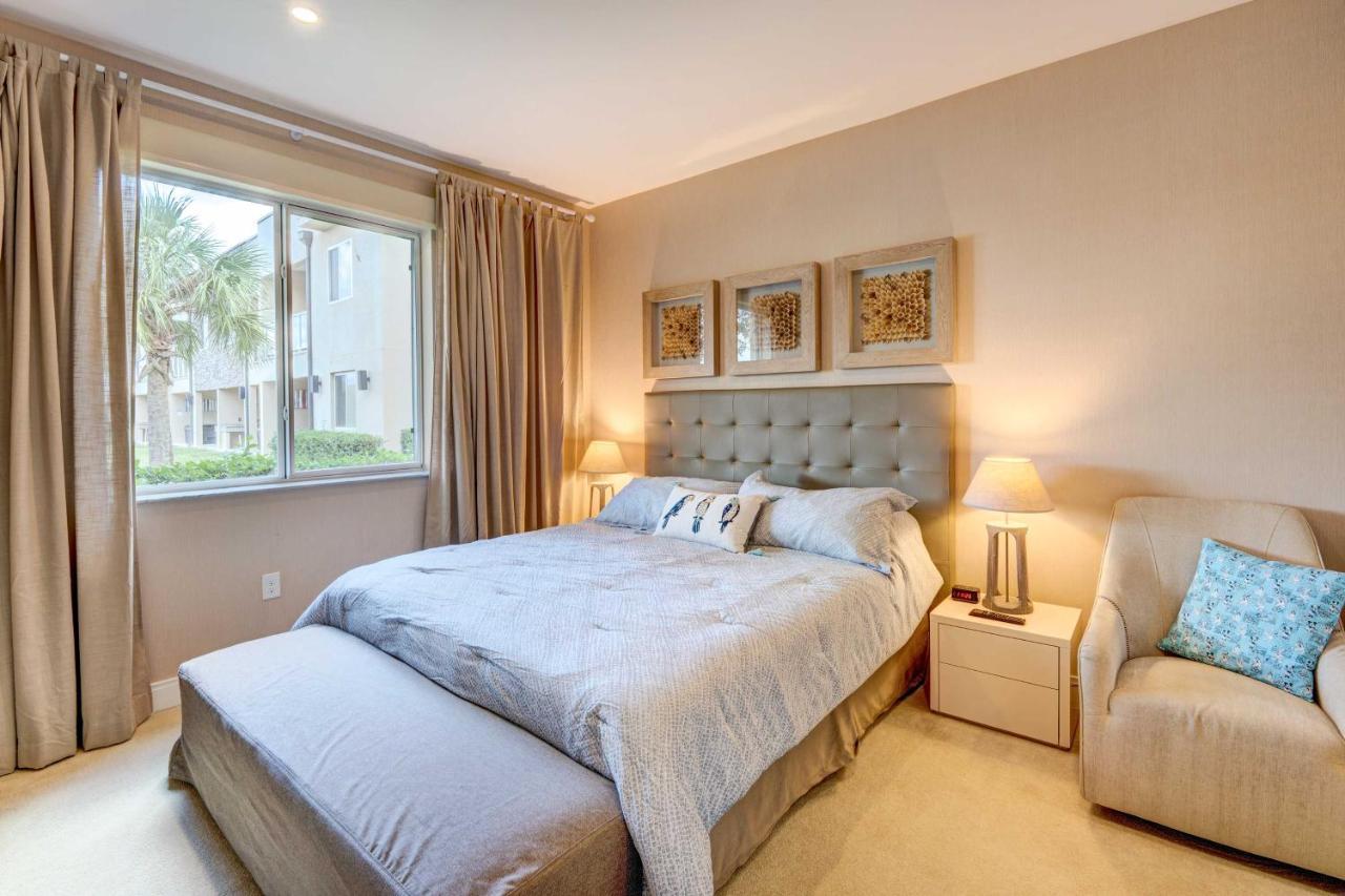 Modern Townhome With Patio And Grill Less Than 2 Mi To Disney! Holiday home Four Corners