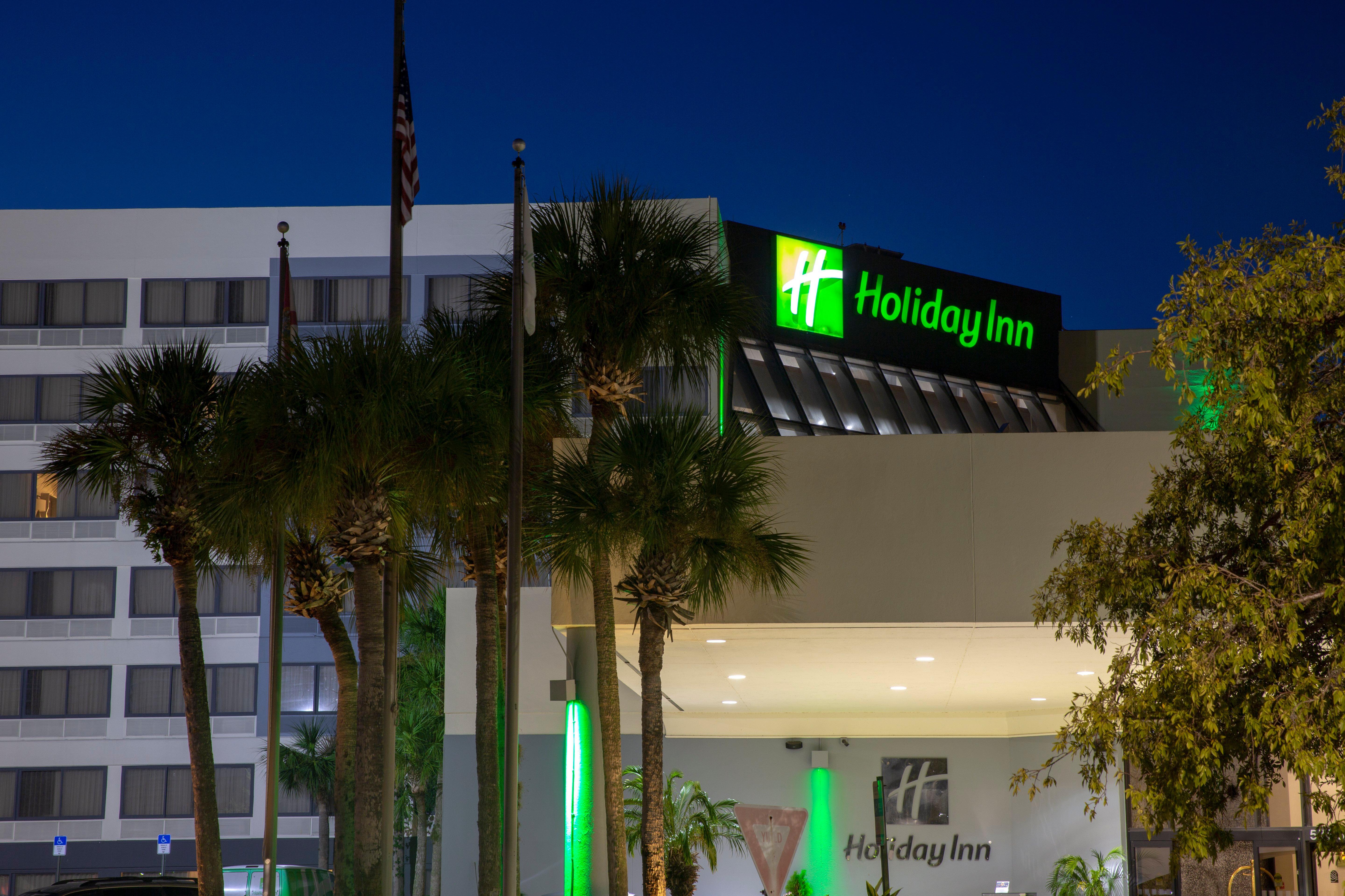 Holiday International Airport By Ihg Hotel 3*