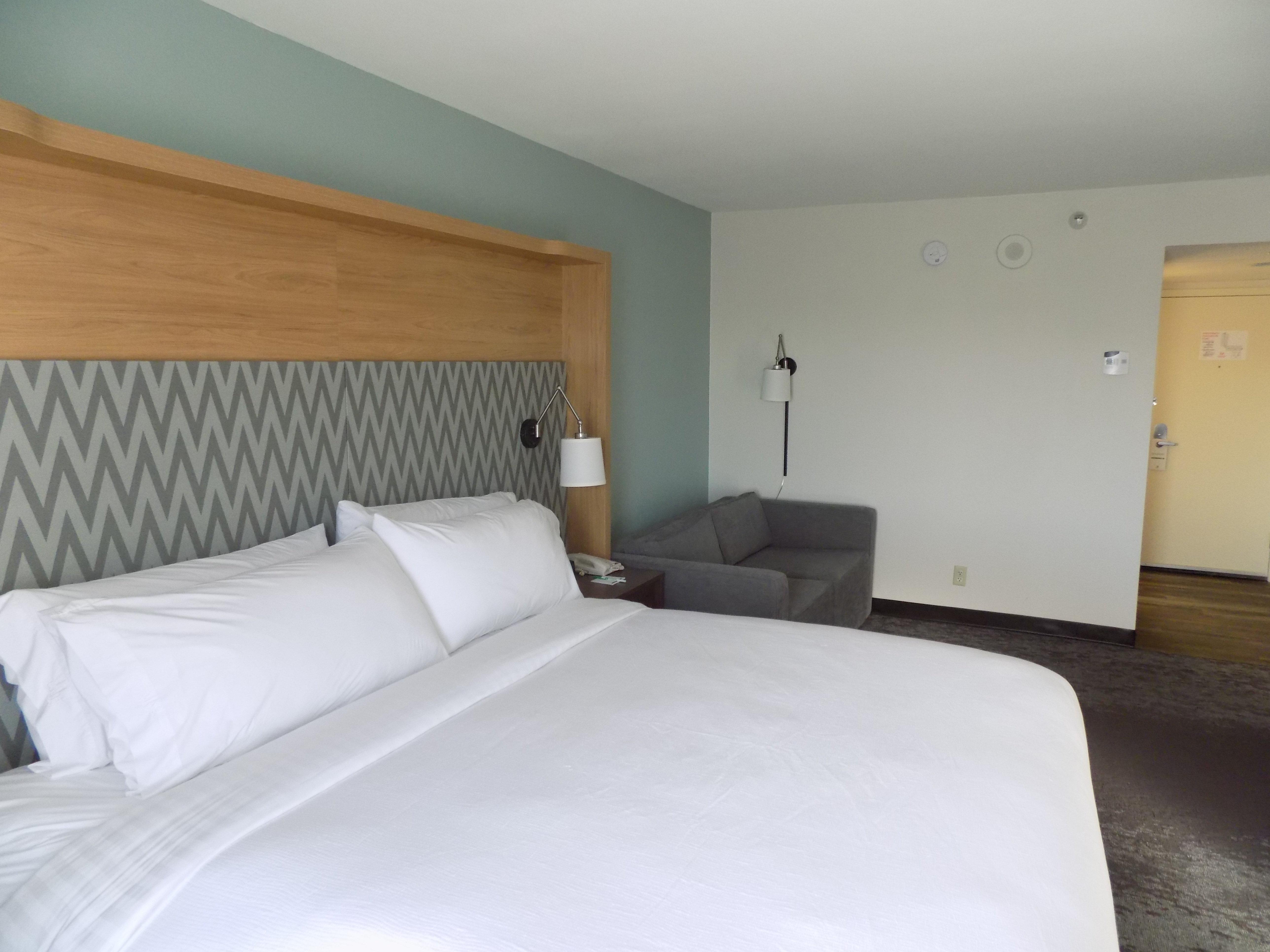 Hotel Holiday International Airport By Ihg