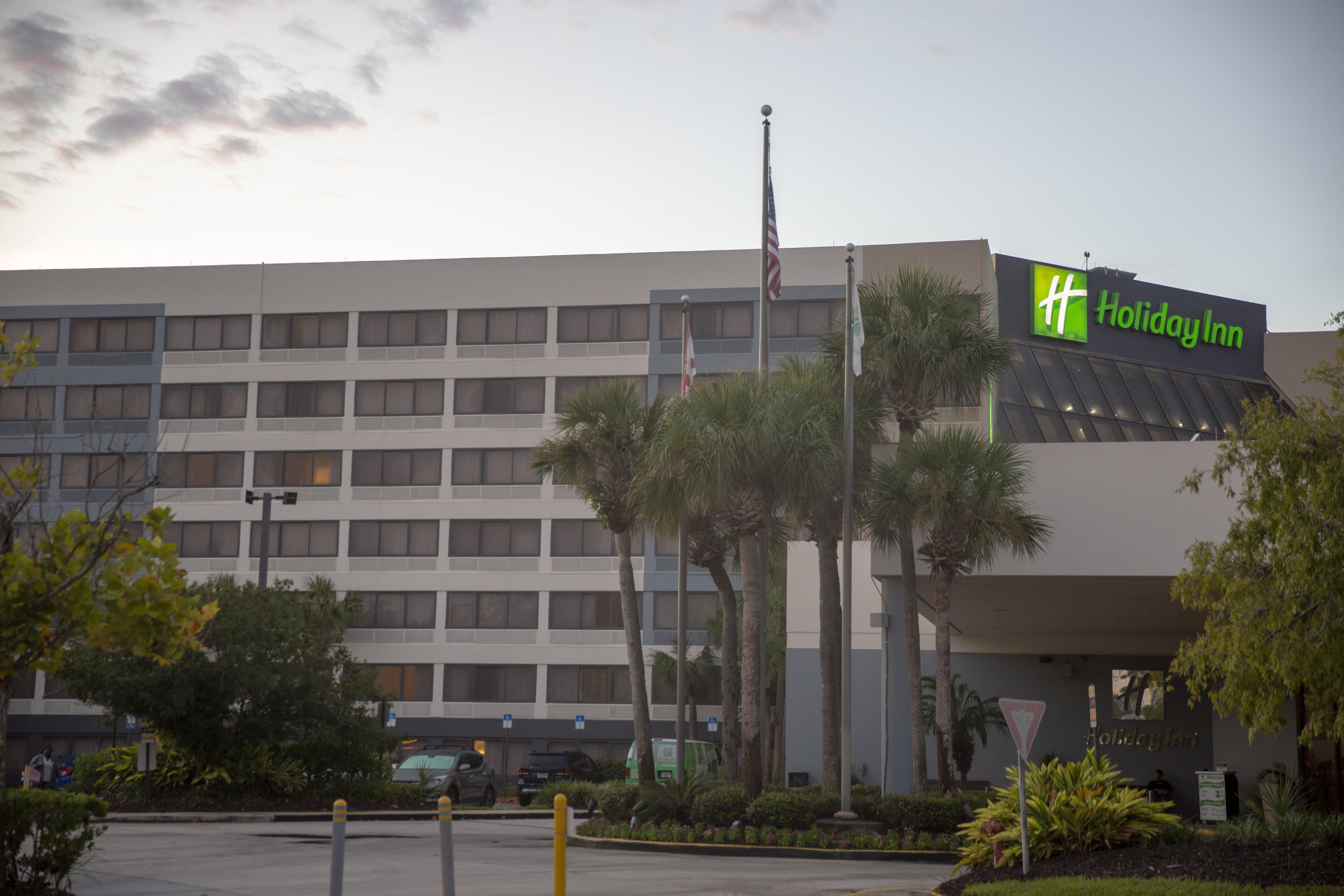 Holiday International Airport By Ihg Hotel