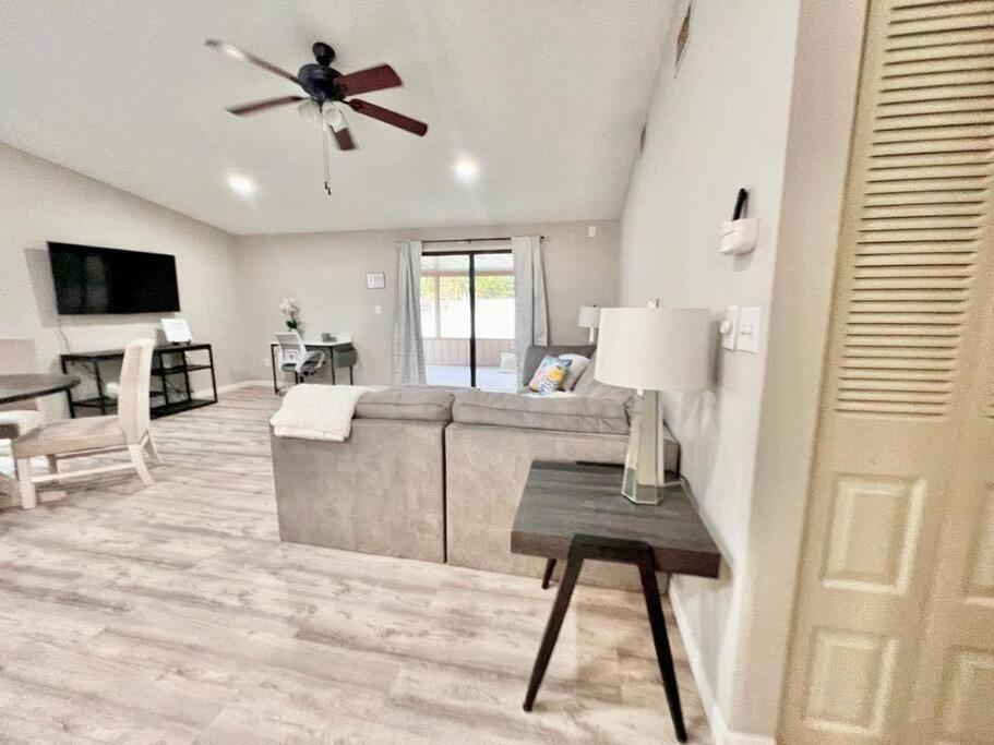 Quiet In Metrowest Holiday home Orlando