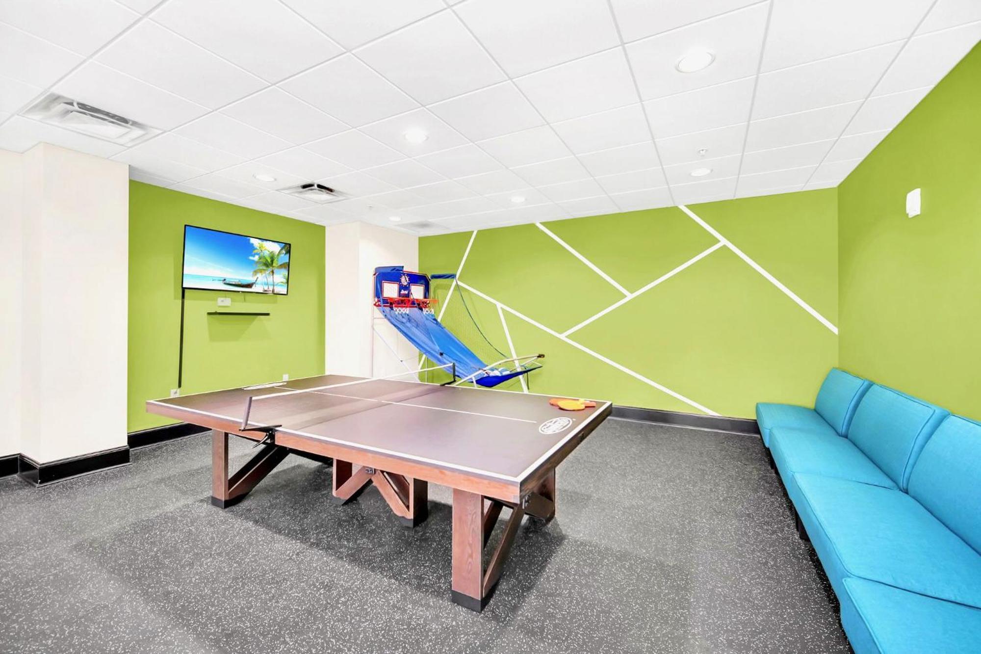 Bright 2br With Pool And Hot Tub - Near Disney! Orlando
