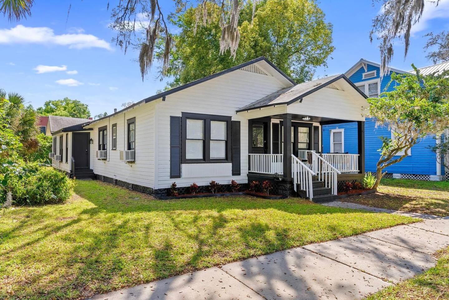 1br Near Airport Cozy, Pet-friendly & Work-ready Holiday home *
