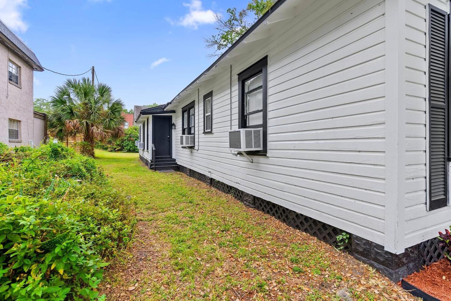 Holiday home 1br Near Airport Cozy, Pet-friendly & Work-ready Orlando