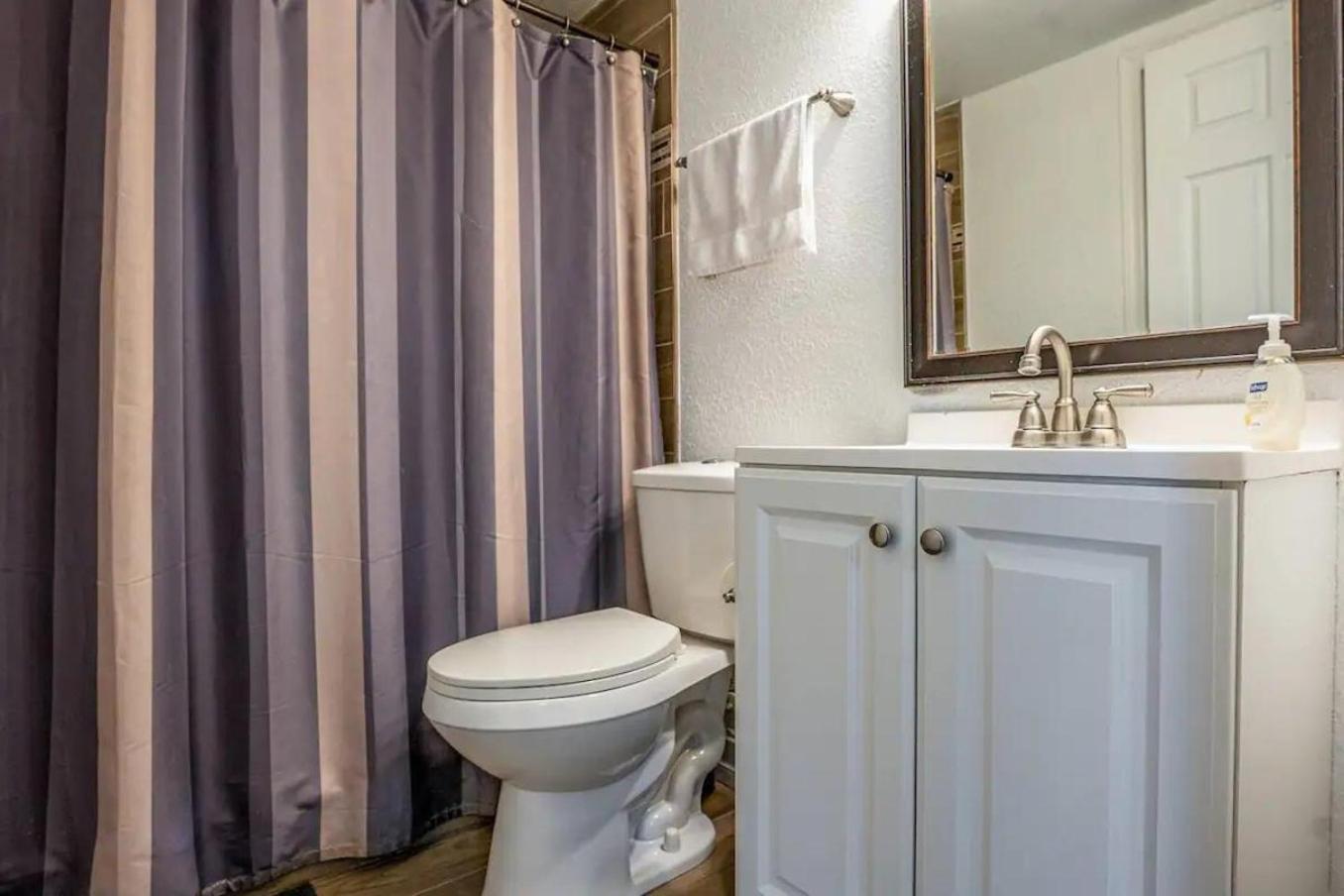 2Br Workspace Pet-Friendly Retreat Orlando