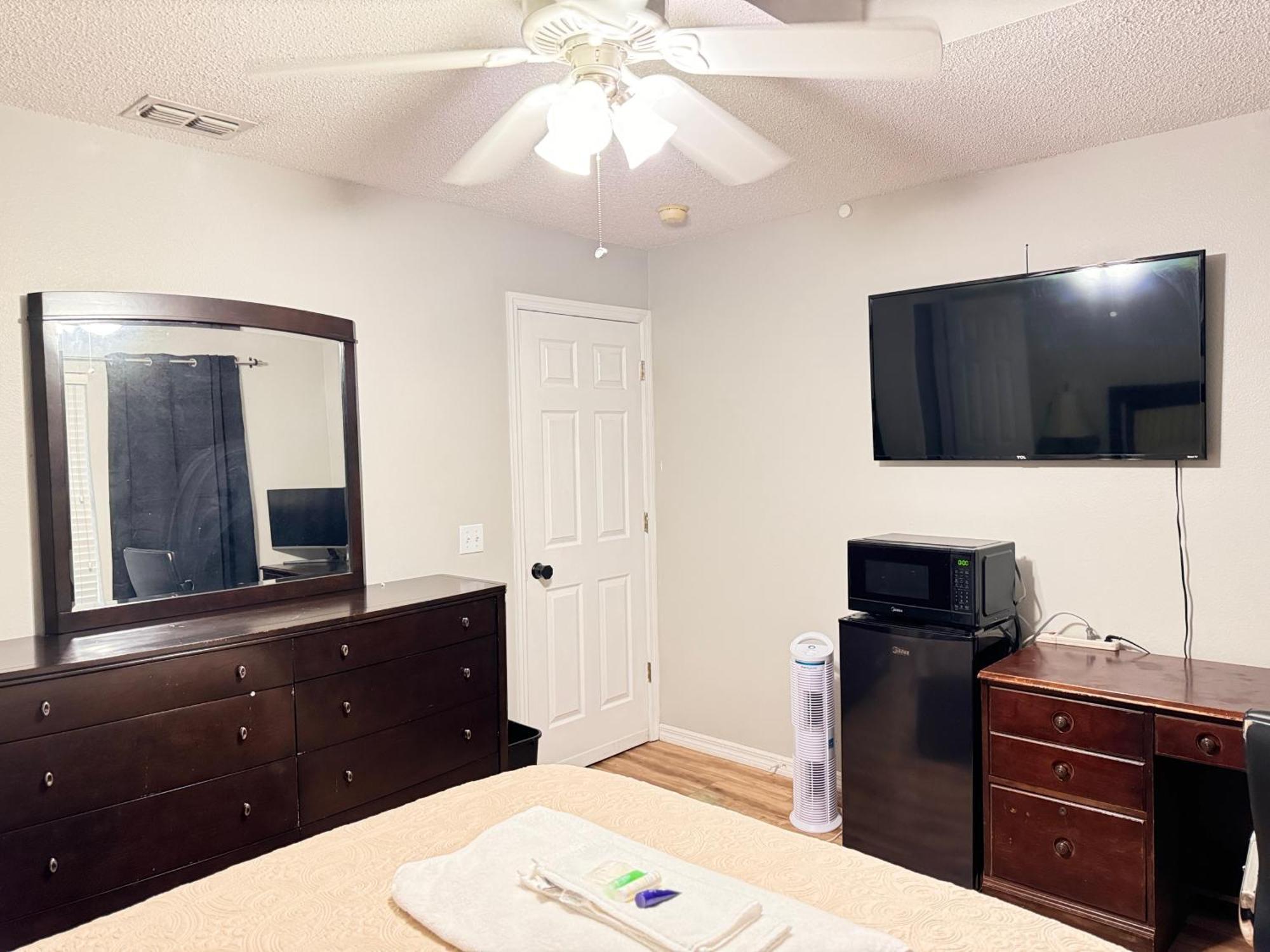 Homestay 2 Private In A Quiet Neighborhood Book Up To 4 People