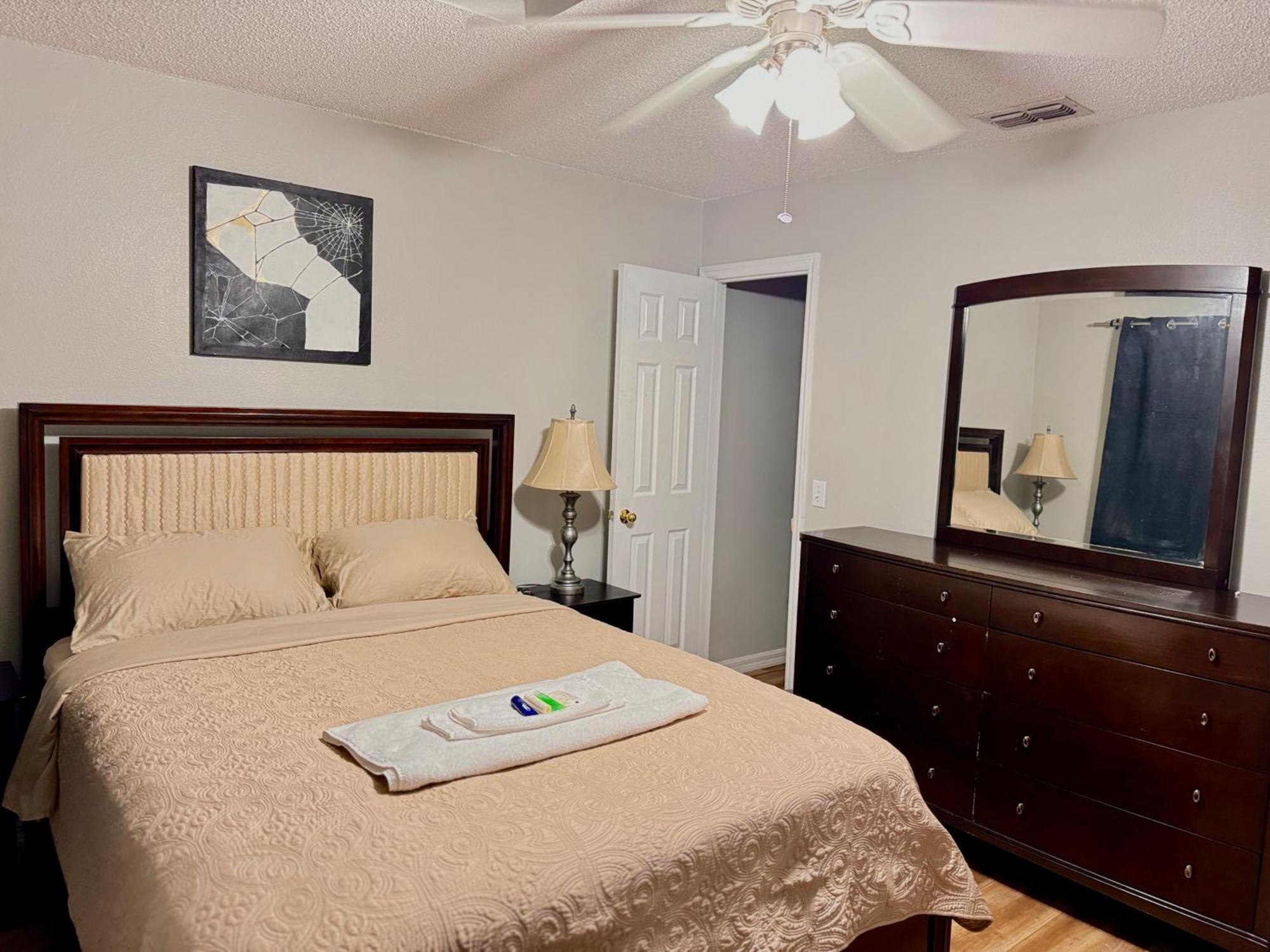 2 Private In A Quiet Neighborhood Book Up To 4 People Orlando