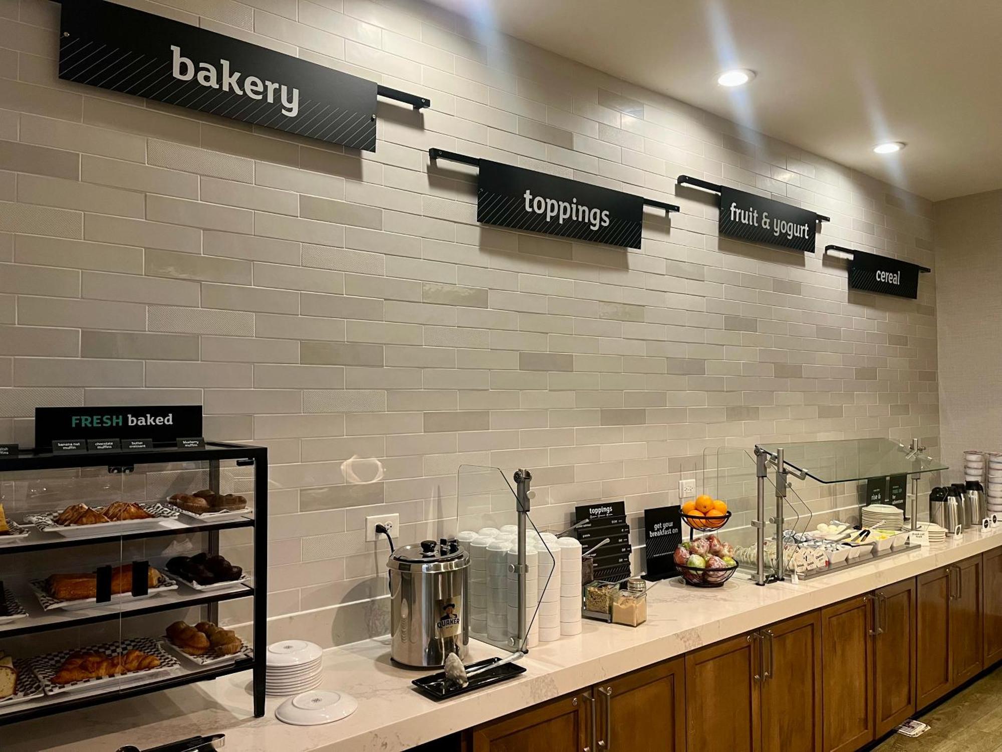 Hotel Holiday International Airport By Ihg Orlando