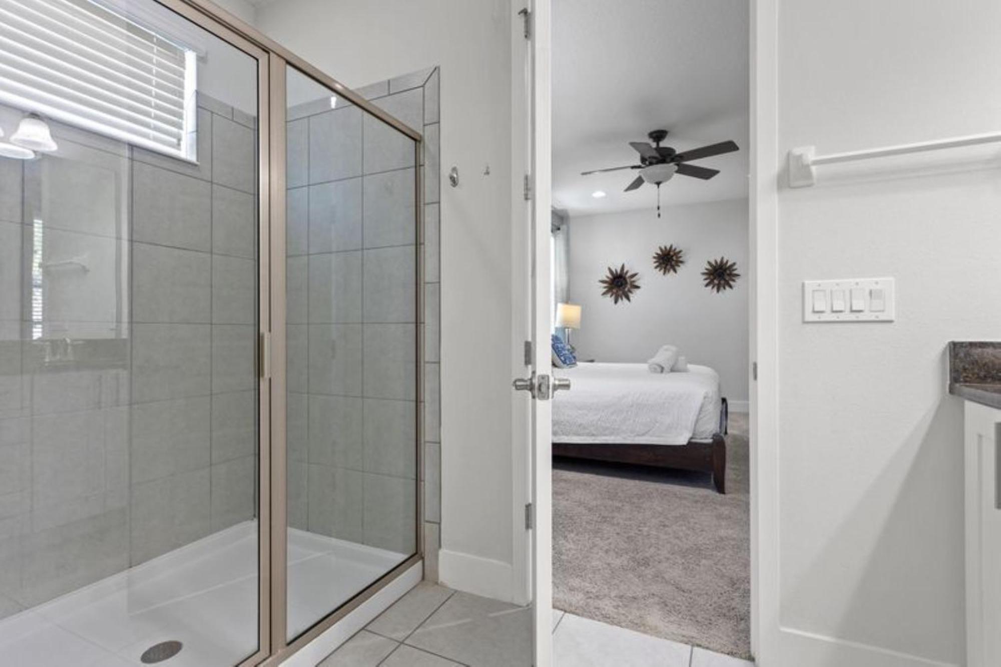 360-7-pc-large And Luxury * Orlando