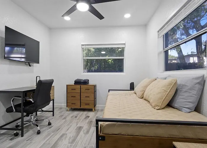 Pet-Friendly 3Br Perfect For Remote Work