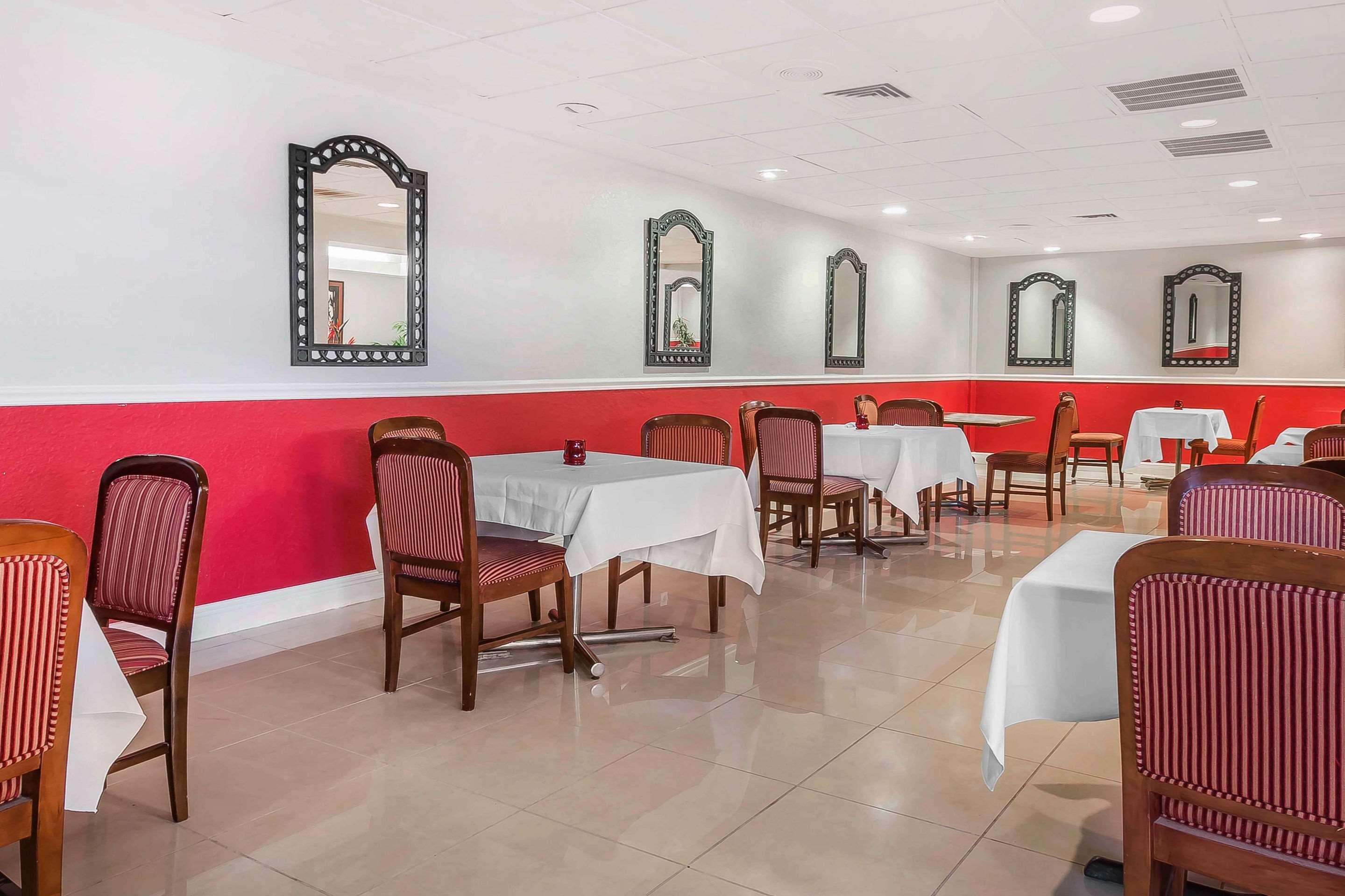 Clarion International Airport Orlando