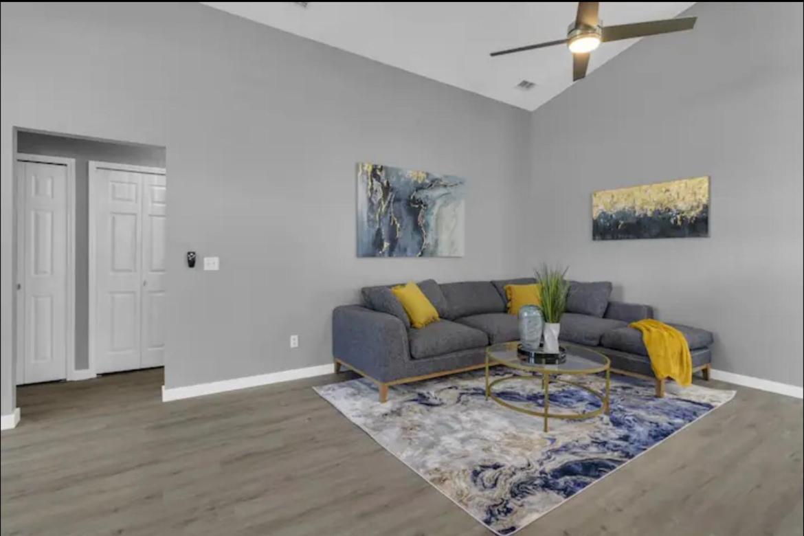 Modern Cozy 3 Bd/2 Ba For Family/friends *