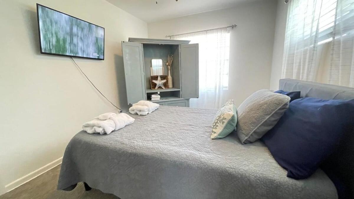 Beautiful Lakehouse 15minutes To Universal Villa *