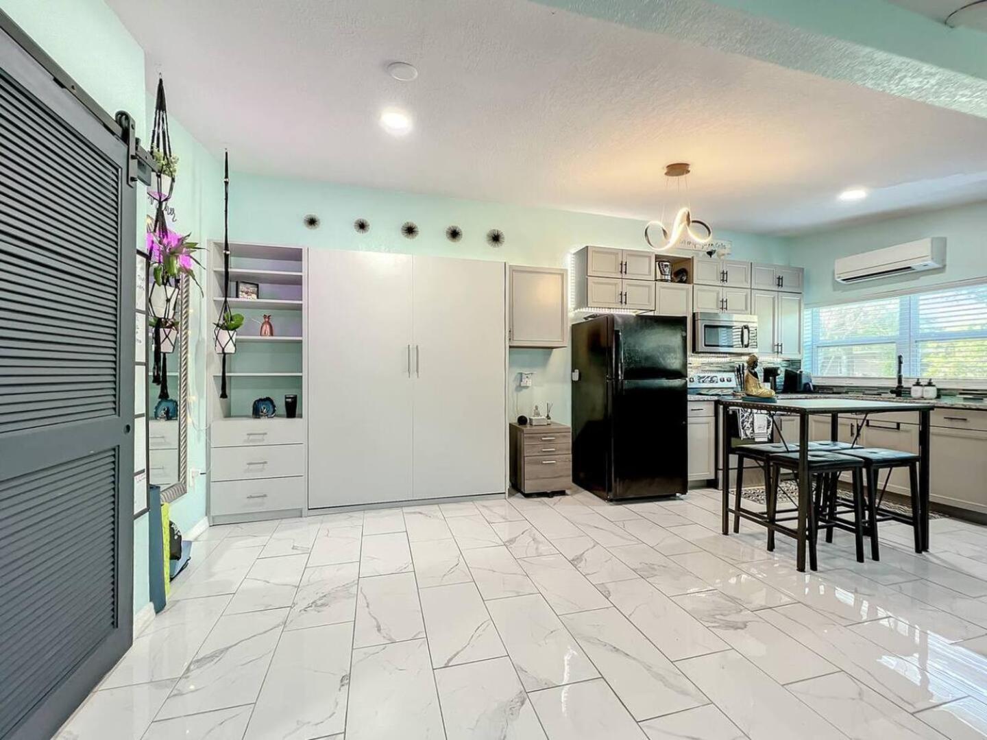 Pet-friendly 1br 3 Beds Wifi 10 Min To Dt! Holiday home Orlando