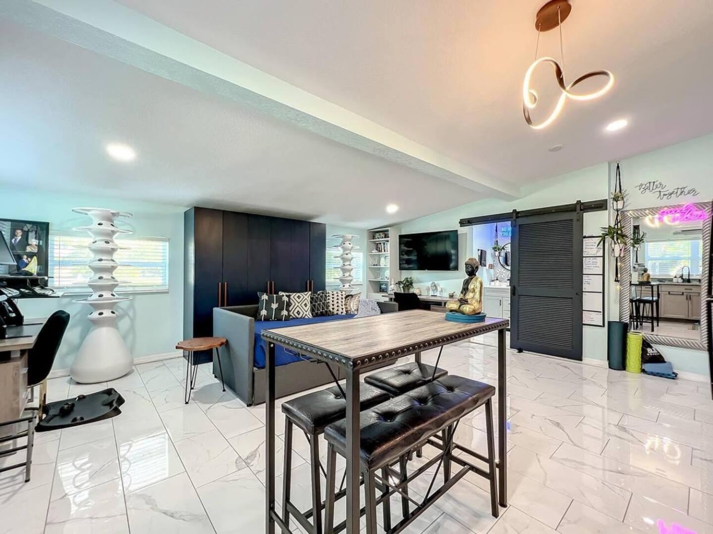 Pet-friendly 1br 3 Beds Wifi 10 Min To Dt!