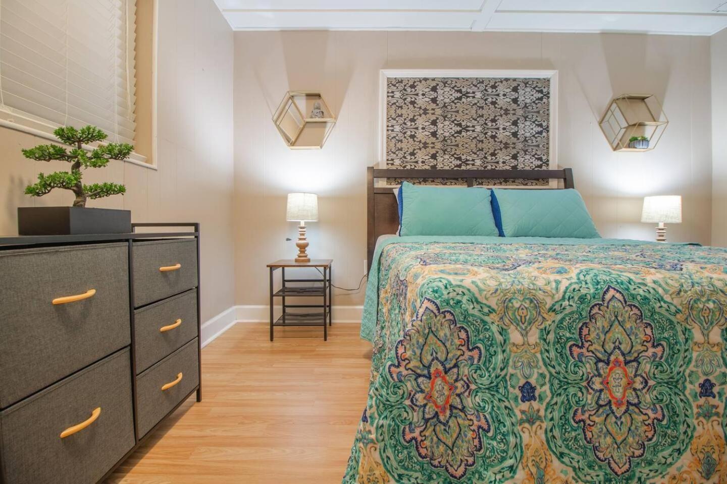 6Br Near Downtown Pets Ok Fast Wifi!