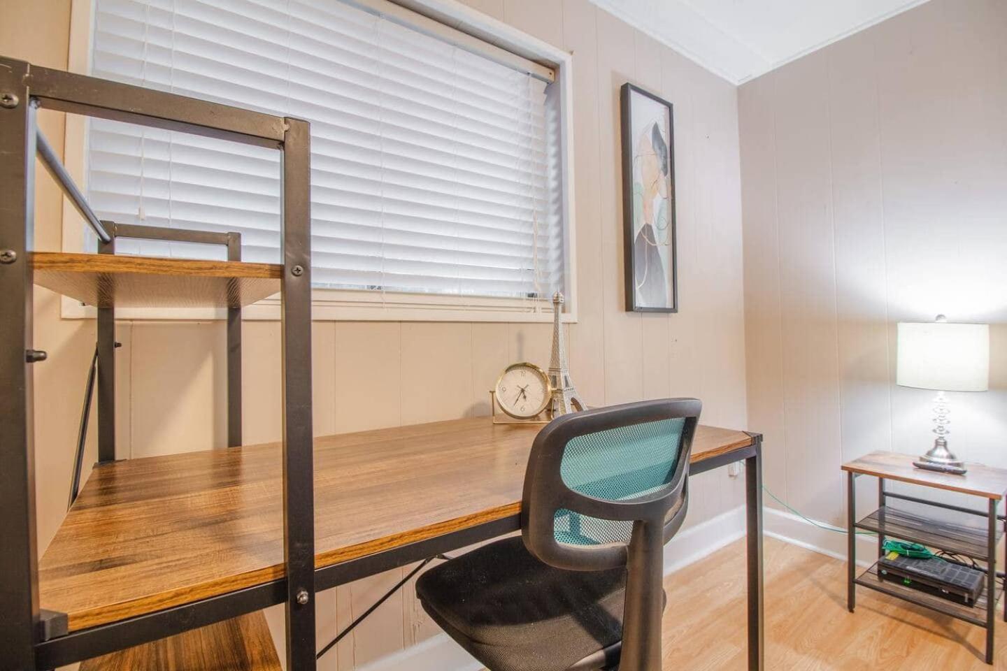 6Br Near Downtown Pets Ok Fast Wifi! Holiday home