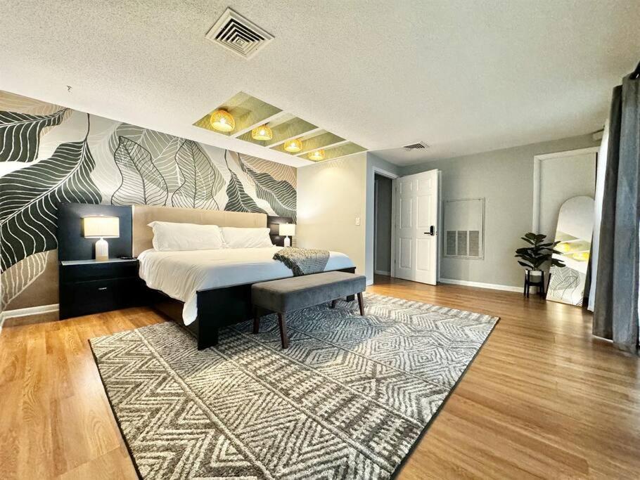 Holiday home 4 Rooms, Lake, Pool, Hot Tub, Putt-putt Orlando