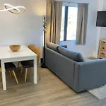 Modern Studio On I-Drive: Parking + Pool Included