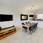 Regal Oaks Townhomes 2702