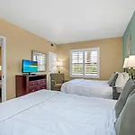 1Br 2 Queens Hotel-Apt With Pool, Hot Tub & Arcade, Near Disney & Universal!