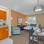 Near Disney - 1Br With King Bed - Pool And Hot Tub