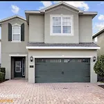 320-Luxury Villa W Pool&Hot Tub