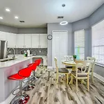 Private Pool, Game Room, Near Disney And Universal!!