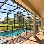 Spacious Kissimmee Villa - 3 Mi To Disney World!