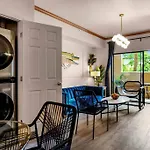 Designer Corner Suite 3Br/2Ba - Disney, Universal, Convention Center & Seaworld