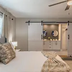 Lake House Retreat Near Downtown, Disney, Universal Studios And Airport