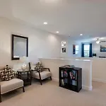 8 Bedroom Encore Home With Private Pool