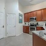 Stunning 5 Bedroom Pool Home Hot Tub 10 Mins To Disney