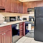 1Br King Suite - Hot Tub Pool - Near Disney