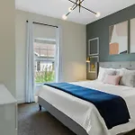 3 Bedrooms - 2 Bathrooms - Lucaya Village 6-107