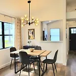 Elegant Cozy Spot To Unwind! Ucf/Mco/Parks/Beach