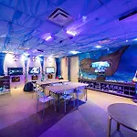 Modern Home With Private Pool And Game Room Near Disney With Resort Access By Rentyl - 7550M