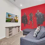New Spacious And Themed 5 Bedroom Home Minutes From Disney And Waterparks!