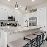 Brand New Comfortable Home Smv157