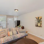 Lakefront Guest House By Downtown
