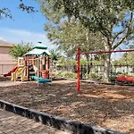 Entire Home W/ Private Pool,Gated Near Disney