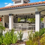 Stylish Condo At Vista Cay Resort Minutes To Wdw